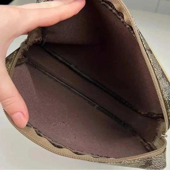 Saint Laurent Clutch Bag Giraffe Print - Picture 7 of 7